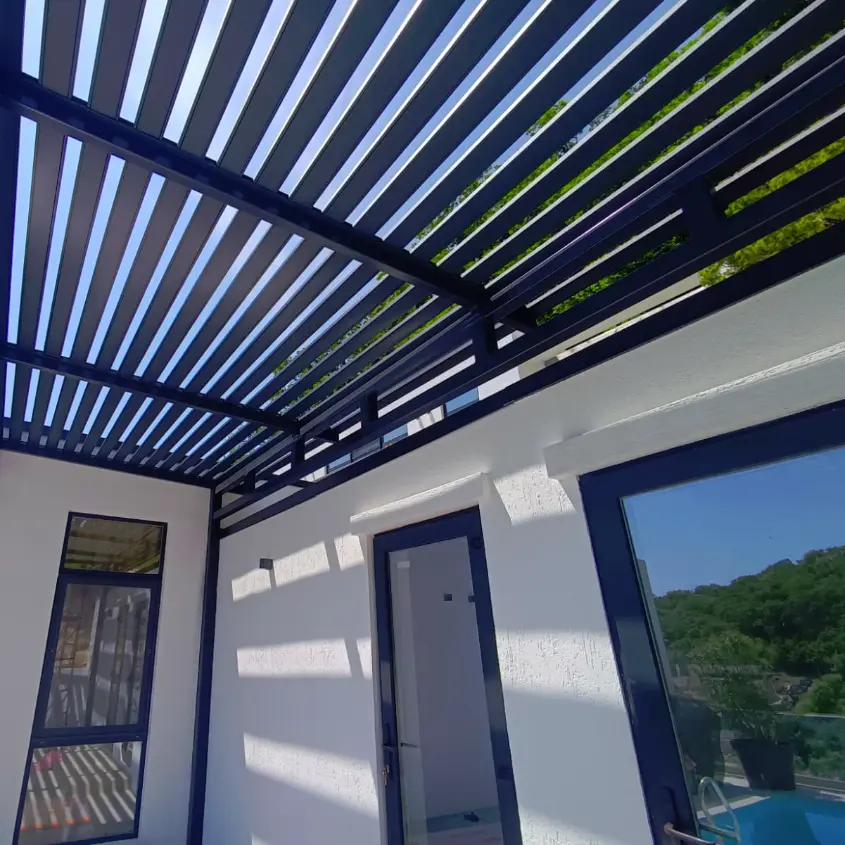 Фото 2 Пергола из металлопланкена RAL7024 Серый Графит