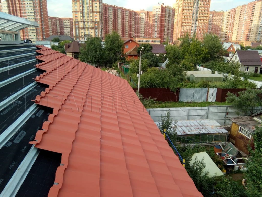 Металлочерепица Геркулес 8004 терракотовый Стальной Бархат от Центра Металокровли в Симферополе