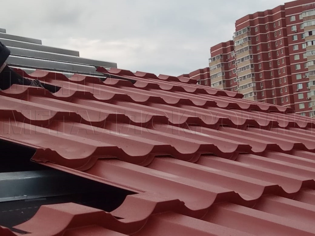 Металлочерепица Геркулес 8004 терракотовый Стальной Бархат от Центра Металлокровли в Симферополе